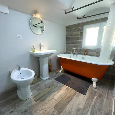 Appartement T3 Centre Nîmes