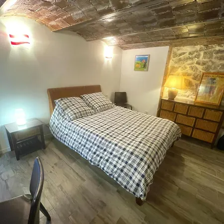 Appartement T3 Centre Nîmes