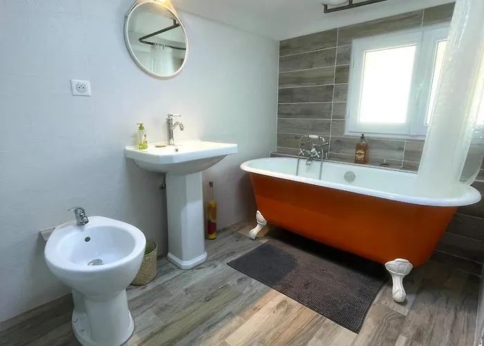 Apartamento T3 Centre Nimes